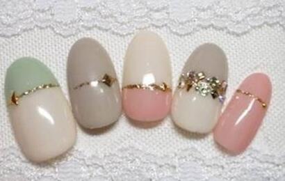 nail_cutecute's tweet photo. スモーキーパステルネイル
→ http://t.co/hHMwoNRV88
