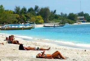 BooknDeal's tweet photo. Popular Tourist Destinations and Attractions in Indonesia http://t.co/dn3PlZ21AD http://t.co/w6dET8hmv2