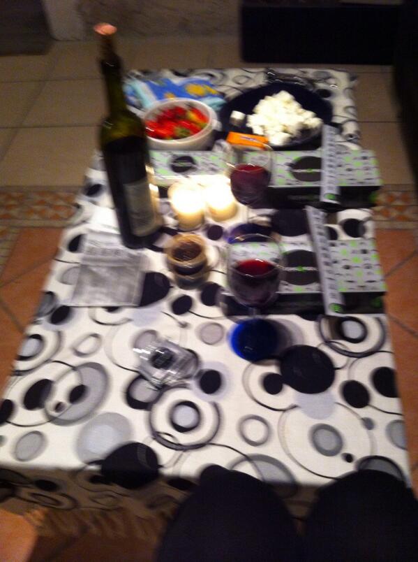 fancarrillo7's tweet photo. @JrSabatt cena para dos El y Yo tE aMoOO http://t.co/H4rKLHCngN