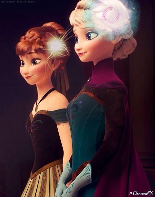 IceQueenSis's tweet image. Me and @AFrozenIceQueen