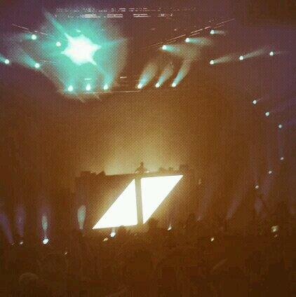 _electricone's tweet photo. @Avicii All our love from México, get well soon love you :* http://t.co/IZQZtaaGcO