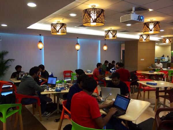 nipun_dave's tweet photo. 15 hours down and 5 more to go.. Teams tapping away on their computers at #InHackday http://t.co/CyYf0rpaWd