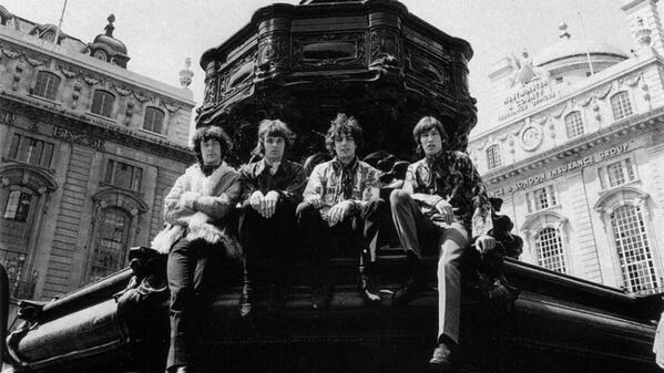 MusicianPicture's tweet photo. Pink Floyd http://t.co/BCjV0vF7yK