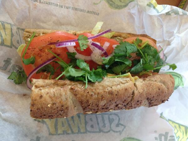 TRYITORDIET's tweet photo. On the very same visit as the ... ...http://t.co/8zuqLZyYOa http://t.co/Zc1vdPCPkj