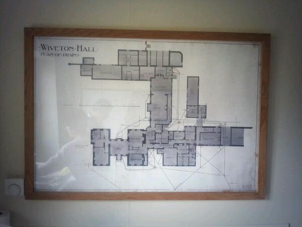 NewBornSounds's tweet photo. One hell of a hootenanny could be hosted in this not so humble abode #GrandDesigns #norfolk http://t.co/6zsfg3RJ56
