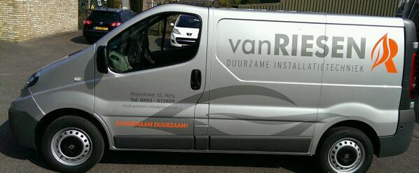 Weer een mooie nieuwe auto beletterd voor #inst.bedrijf van riesen <a href="/vanRiesen1/">Hans van Riesen</a> .over 2 weken de volgende