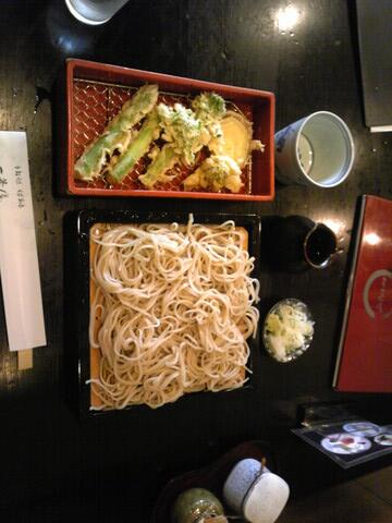 芸能人行きつけbot Geinou Ikitsuke Twitter