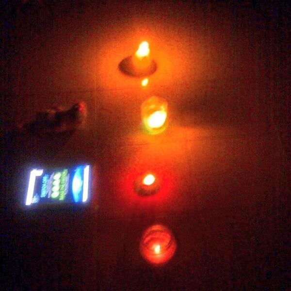 LalitNaval_'s tweet photo. @EarthHourUAE @earthhour #EarthHour2014 #EarthHourUAE celebrating earth hour my way at my home in #mydubai #uae http://t.co/FdYfWgsYvH