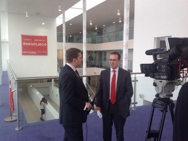 WelshLabour's tweet photo. It's not just busy on conference floor. Here's @OwenSmithMP talking business with @FSB_Wales #WelshLab14 http://t.co/UONi4LcYim