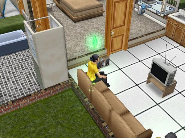 Un smarturl.it/SimsFreePlay_FB