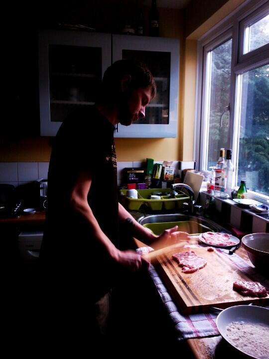 _EmilyChurchill's tweet image. Taking rage out on the pork