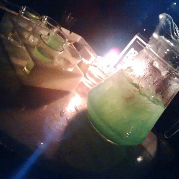 Syrup evening of inspiration seekers brain to work # goodnightallweek *coffee* hhee :D