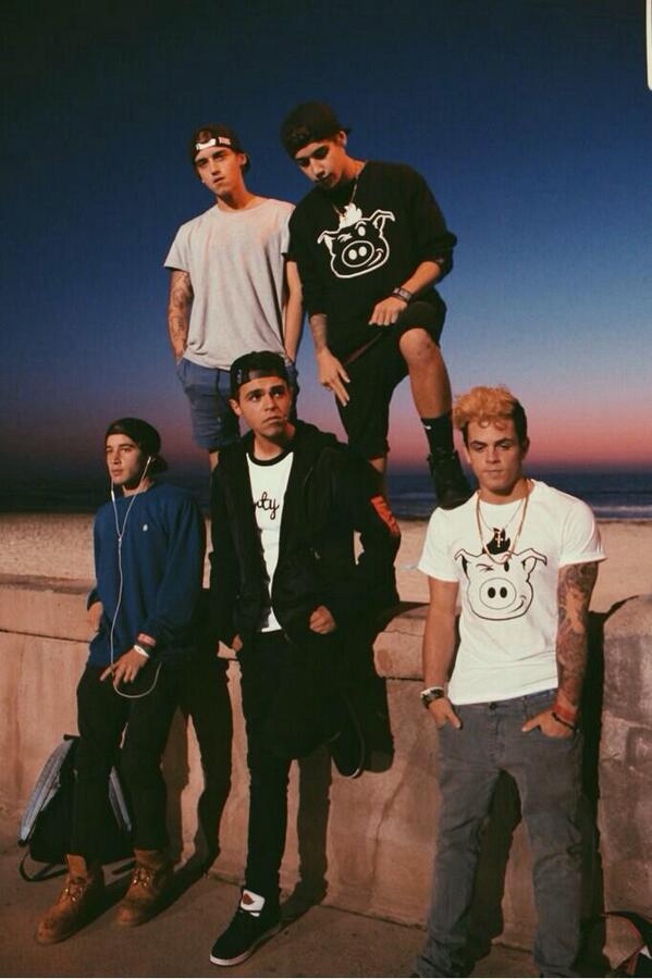 fa_inutil's tweet image. AI MEU CU QUE PERFEITOS SOCORROOOOOOO