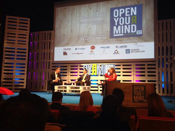 NachoArmesto's tweet photo. #OYM2014 @MarioAlonsoPuig "Haz que cada día #valga la #pena". ¡MUCHAS GRACIAS! http://t.co/2bDQlsHjLA