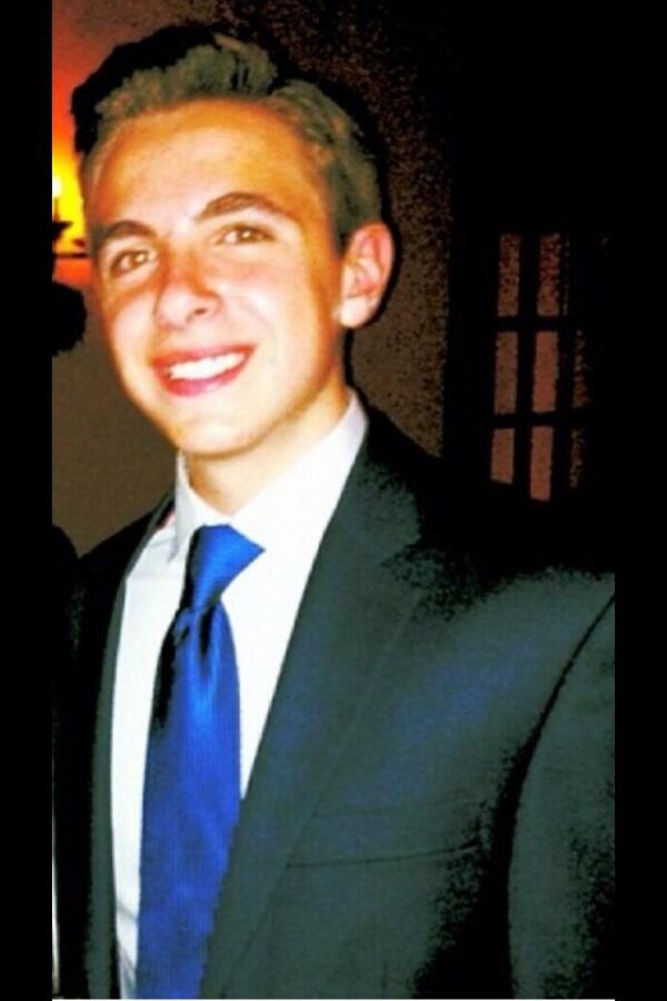 Ancasterbaes's tweet photo. Adriano Randazzo?... Ladies? 😉😏 http://t.co/56GbYkjfY9