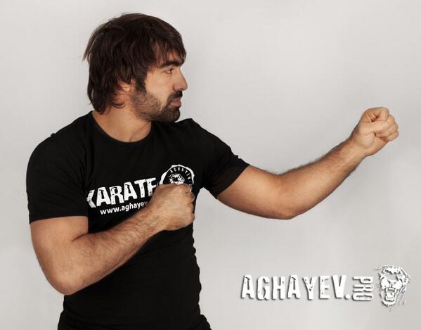 Karate_News's tweet image. Rafael Aghayev has a new website! (VIDEO) karate-news.net/?p=1113 #KarateNews #RafaelAghayev