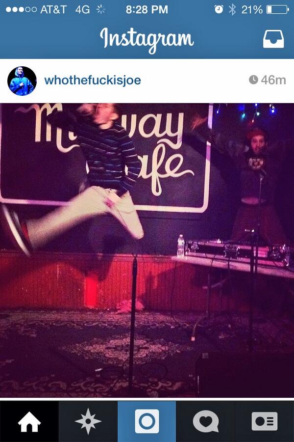 Pic of average joe and @itsb_no at <a href="/themidwayjp/">The Midway</a> tonight!