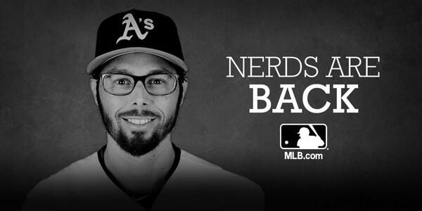 EricSogard's tweet image. #NerdPower 👓 
“@MLB: Glasses sold separately. #BaseballsBack http://t.co/ypsMCnHly9”