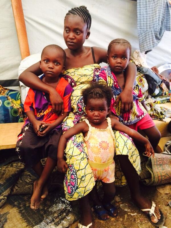 ReinSkullerud's tweet photo. #CARCrisis #CARCantWait Families like this one need all our support only 5$ can help save a child's life. http://t.co/HCgEidwnd9