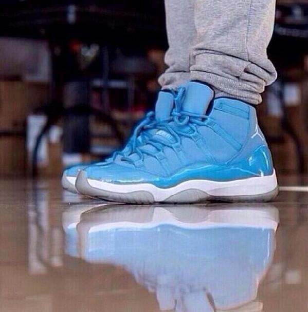 Just__Do_It__'s tweet photo. Who likes these JORDAN 11s? http://t.co/55DYSoySQ9