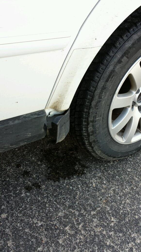 Hoser001's tweet photo. @shads54  this is all damage the hitler mobile has after me and @J_Schlute hit those two coons #GermanEngineering http://t.co/iHEeZjSa0e