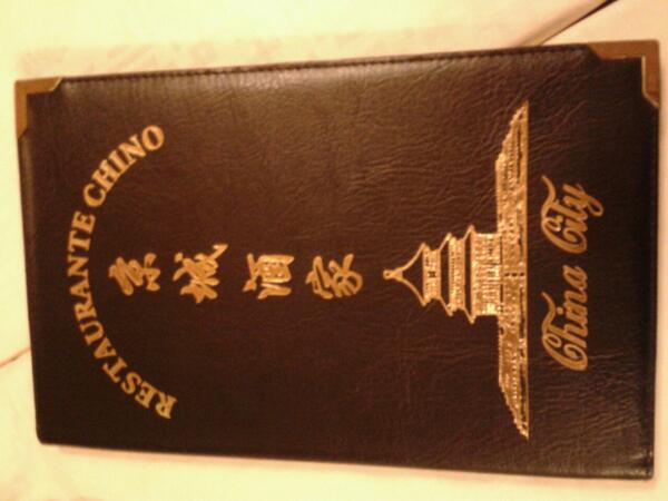 rodriguez_eider's tweet photo. Cenita en el chino con @pabloalonsox @amaiaparedes1 @ElenaDnd @vitinfernandez http://t.co/L2sRh7riAe