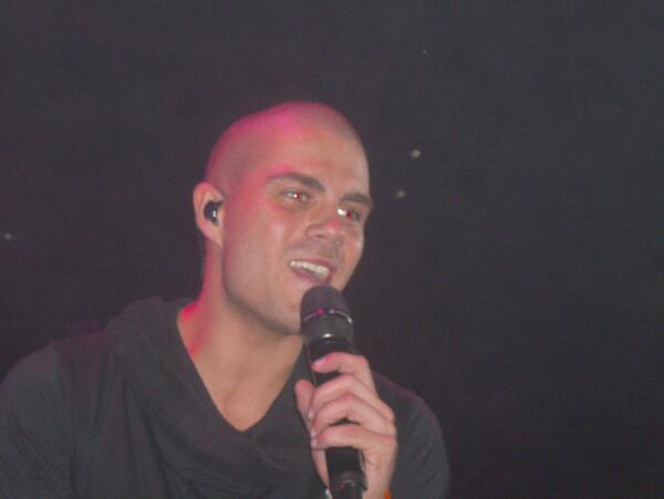 Amycarroll15's tweet photo. Love this photo I took of Max on stage #KCA #VoteTheWantedUK http://t.co/srn2pfFkf0