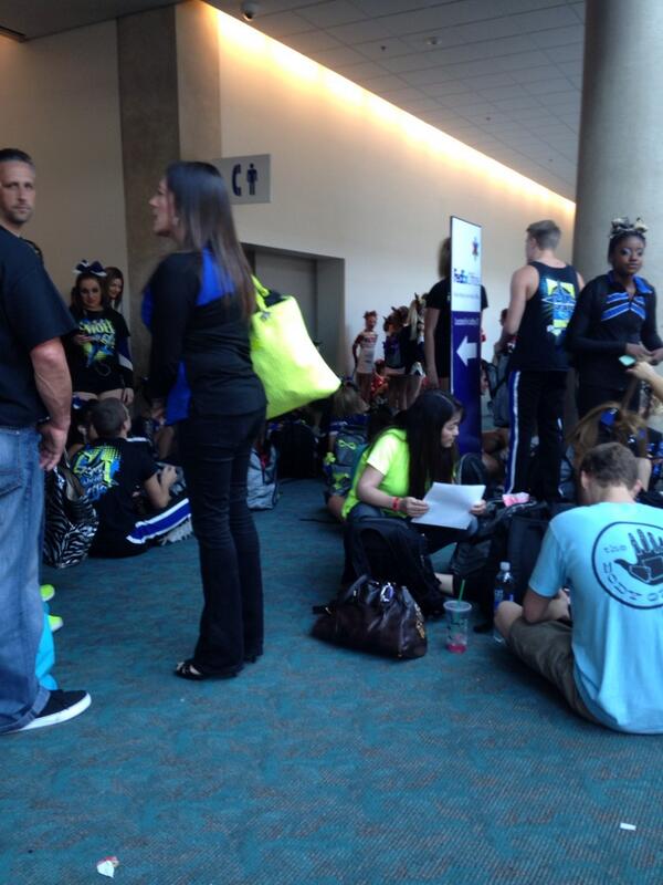 CodeCheer's tweet image. Cali Smoed😍✨