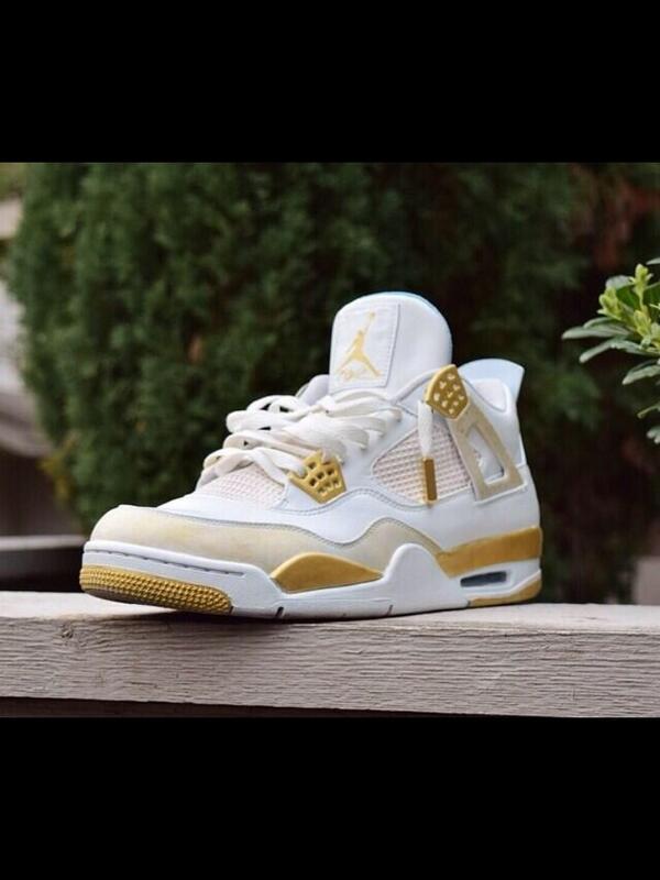 white and gold 4s