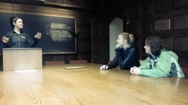 Marco_Danpollo's tweet image. Class is in session at Princeton U today with Prof @KatieCromie1 and studious pupils @u_oconnor  #learngreen