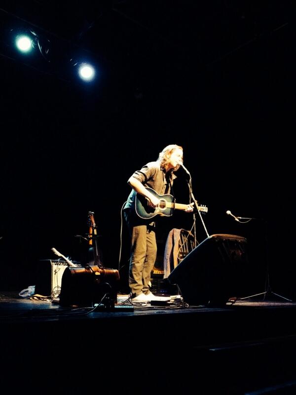 picturetheocean's tweet photo. @joenolansongs Roxy Theatre. Edmonton. Cd release. Breathtaking. #takemybreathaway http://t.co/OtDMKLKNi8
