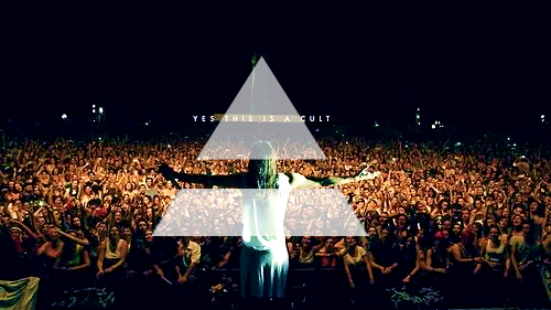 bandsmaniac's tweet photo. Once an Echelon, always an Echelon. Happy Birthday @30SECONDSTOMARS #16YearsOfLifeOnMars http://t.co/fDY2Tge2Ps
