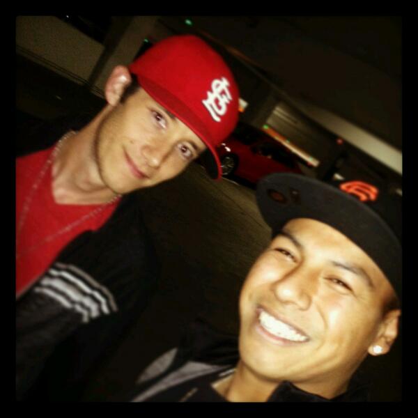 TrueSaintsOwn's tweet photo. SC &amp; JQ stopping for a quick photo. #musiclife #truesaintsown #tsofamily #tso #music http://t.co/S7xSHUu2HO
