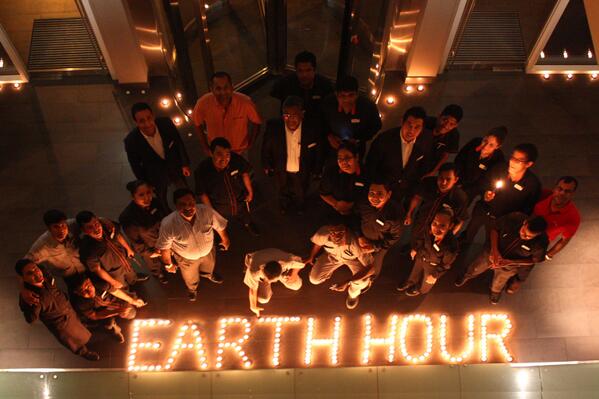 CentroBarsha's tweet photo. Have a look how @CentroBarsha celebrated the @2014 @EarthHourUAE http://t.co/jsVPR2iwzC http://t.co/QmSaPFjyu4