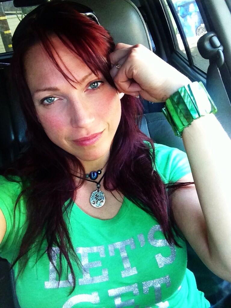 Happy St Patty's Day!!! http://t.co/pFmOOojLWN