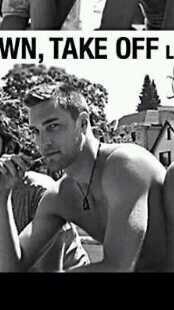 eneoeeleia tweet media