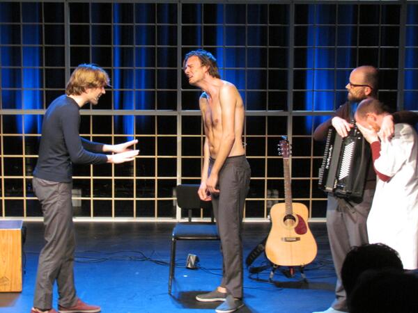 Poolvogel's tweet image. Vrijdag maken we DVD-opnames van ons programma in theater @FranscheSchool, Culemborg. Kom en neemt uw vrinden mee!