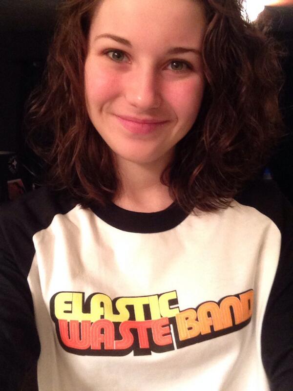 Jenna_Arwen's tweet photo. Quite possibly my new fav shirt. @EWasteBand @RobBenedict http://t.co/5w89GxDEqq