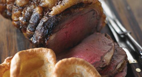 HISwindon's tweet photo. #Letseat Sunday Lunch launches this Sunday @hiswindon #GreatFoodGuestsLove http://t.co/kEHUQ6X0hS