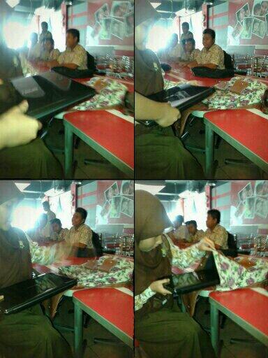 restaarnev's tweet photo. Aah ami-__- itukan lgi masukin laptop delete! "@ReRahmi: Hai tata,,itu km lg ngapain ya? @restaarnev http://t.co/KRup1rxBva"