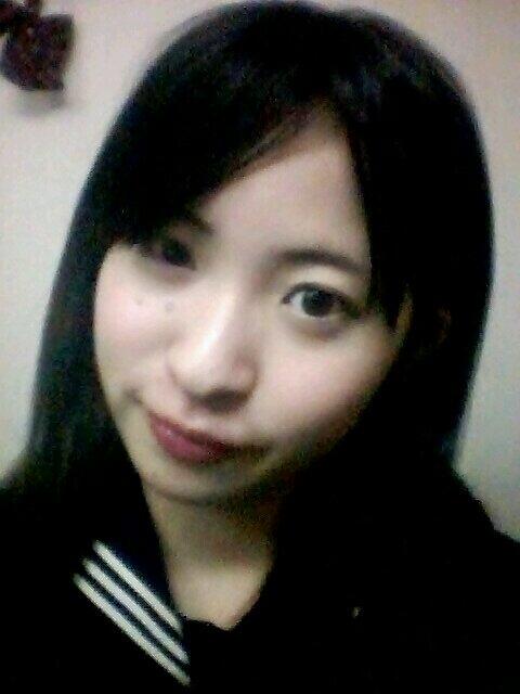 大好きなセーラー服着ちゃった♪(/&omega;＼*) http://t.co/ZsHWLQhIwY