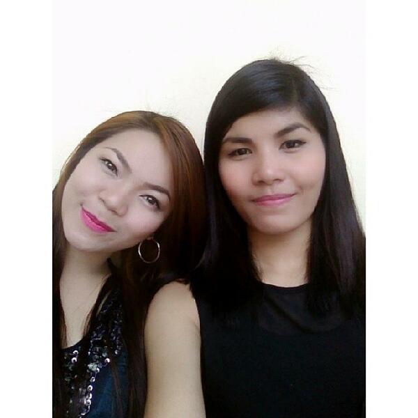 ChikaPilipinas's tweet image. pretty Jeck and I #cotalent #friend #selfie #thelegalwife #taping #bts #waitingscene