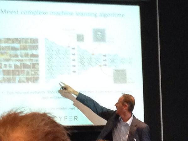 #eretail14 net naar leerzame sessie geweest van @jorgensandig over #bigdata  Veel bezoekers leuk!
