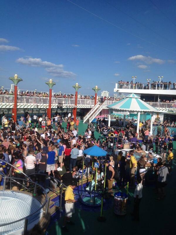 XoverEnt's tweet image. Sweet shot from the recent PARAHOY! cruise. Thank you @Sixthmanllc for letting us provide backline! #cruise