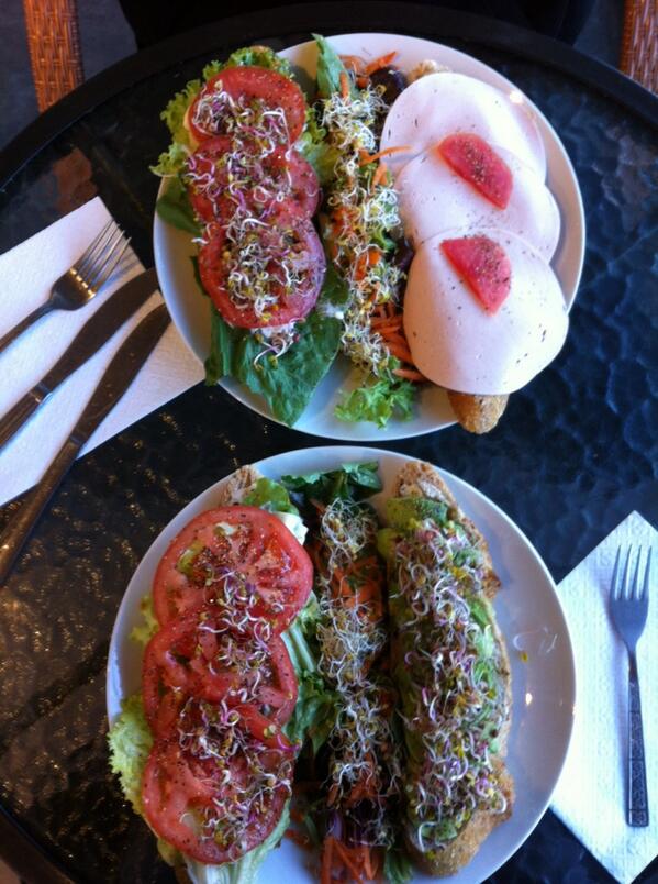 Lunch date with <a href="/ScotianBeard/">Sean</a> at @HfxSeaportMrkt thank you <a href="/NorbertsFood/">Norbert's Good Food</a> for these delicious sammys!