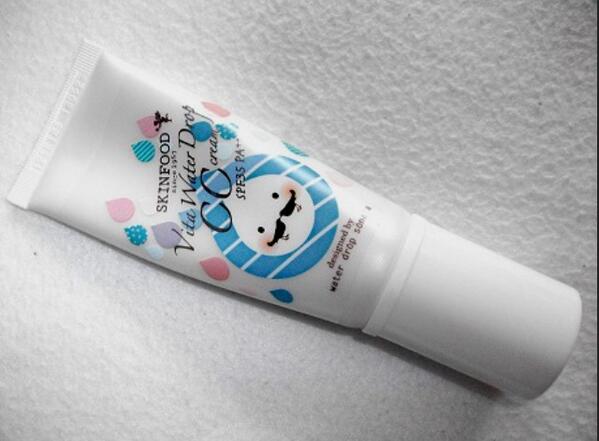 pannizy_10's tweet photo. รีครบ 5000 แจก vita water drop cc cream ของสกินฟู้ดจ้าา 😚 #소녀시대미스터미스터 http://t.co/TvyznZ7Mwx