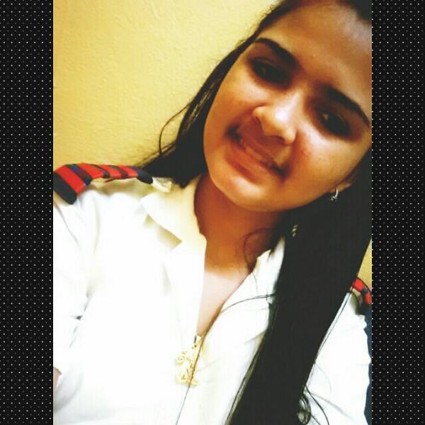 ShadiaAmanda's tweet photo. H O L A *-* http://t.co/eVYHYl5V78