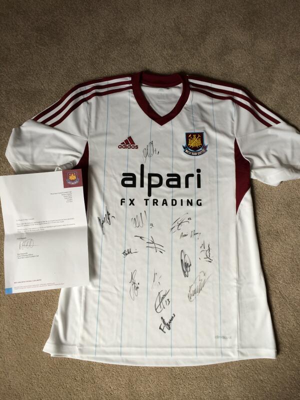 jstans1985's tweet photo. West Ham shirt up for charity auction. http://t.co/1cVdxisNUe http://t.co/VpaiCSQOjG