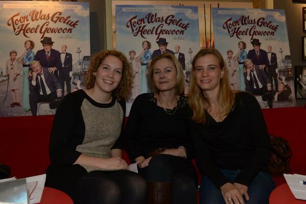 It's a wrap! Succesvolle persdag Toen Was Geluk Heel Gewoon met <a href="/BoschCarlijn/">Carlijn Bosch</a> <a href="/MariekePohlmann/">Marieke Pohlmann</a> <a href="/PaulineVerh/">Pauline Verhoeven</a>