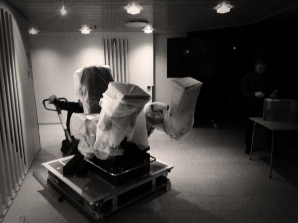 National Oilwell Varco rigging up the Cyberbase for the exhibition at SPE Workshop in Arctic Norway @SPE_Events